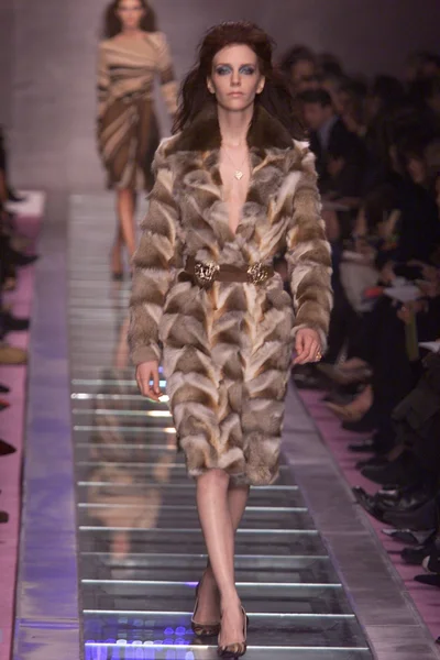 Look 23